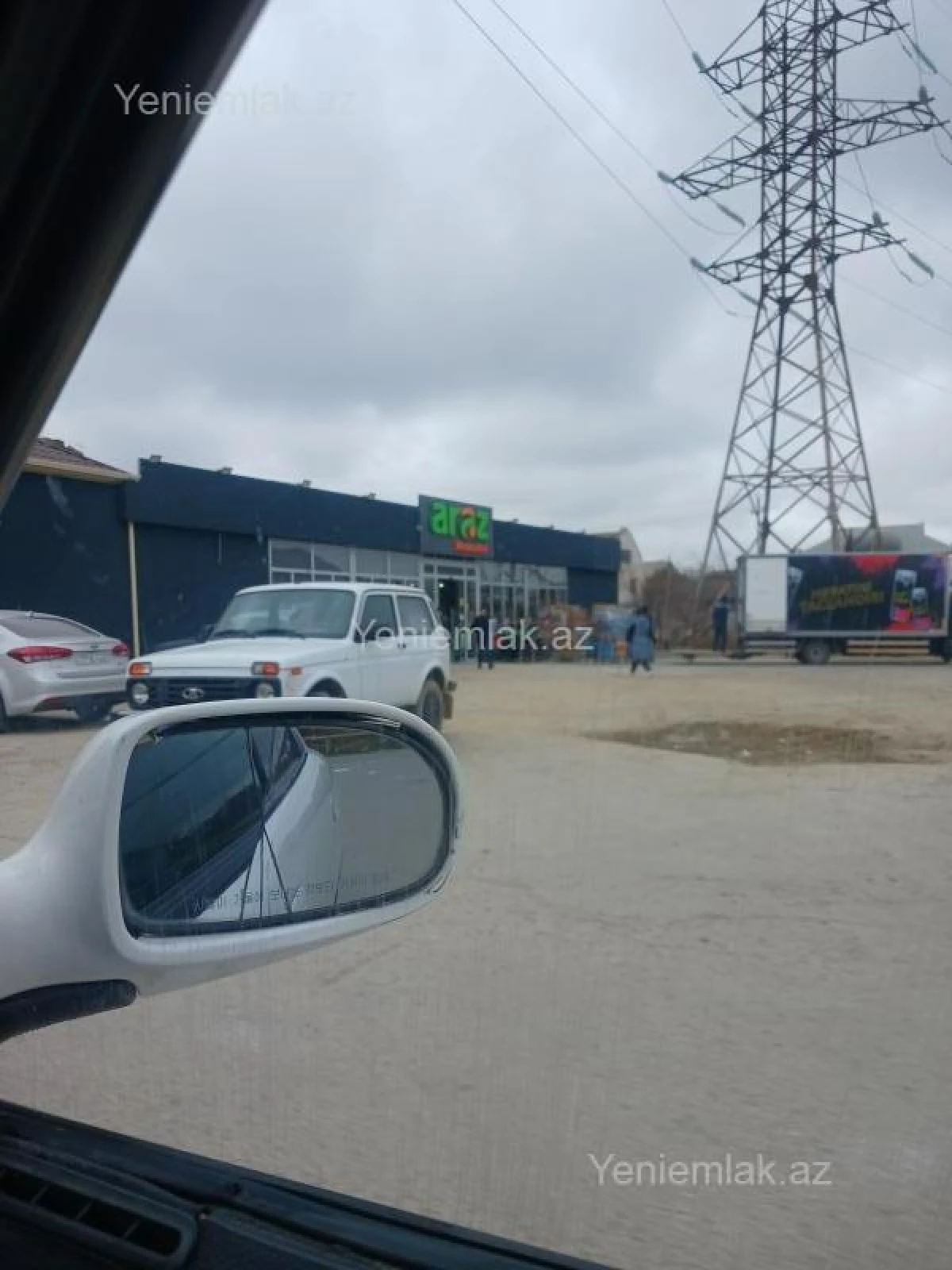 Satılır 2 otaqlı həyət evi 80 m²