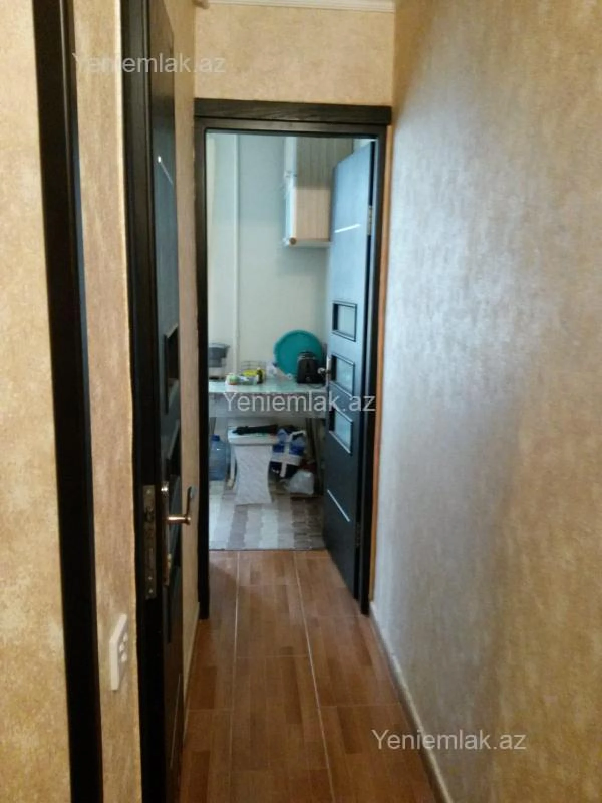 Satılır 2 otaqlı köhnə tikili 60 m²