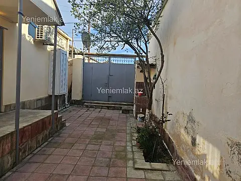 Satılır 2 otaqlı həyət evi 50 m²