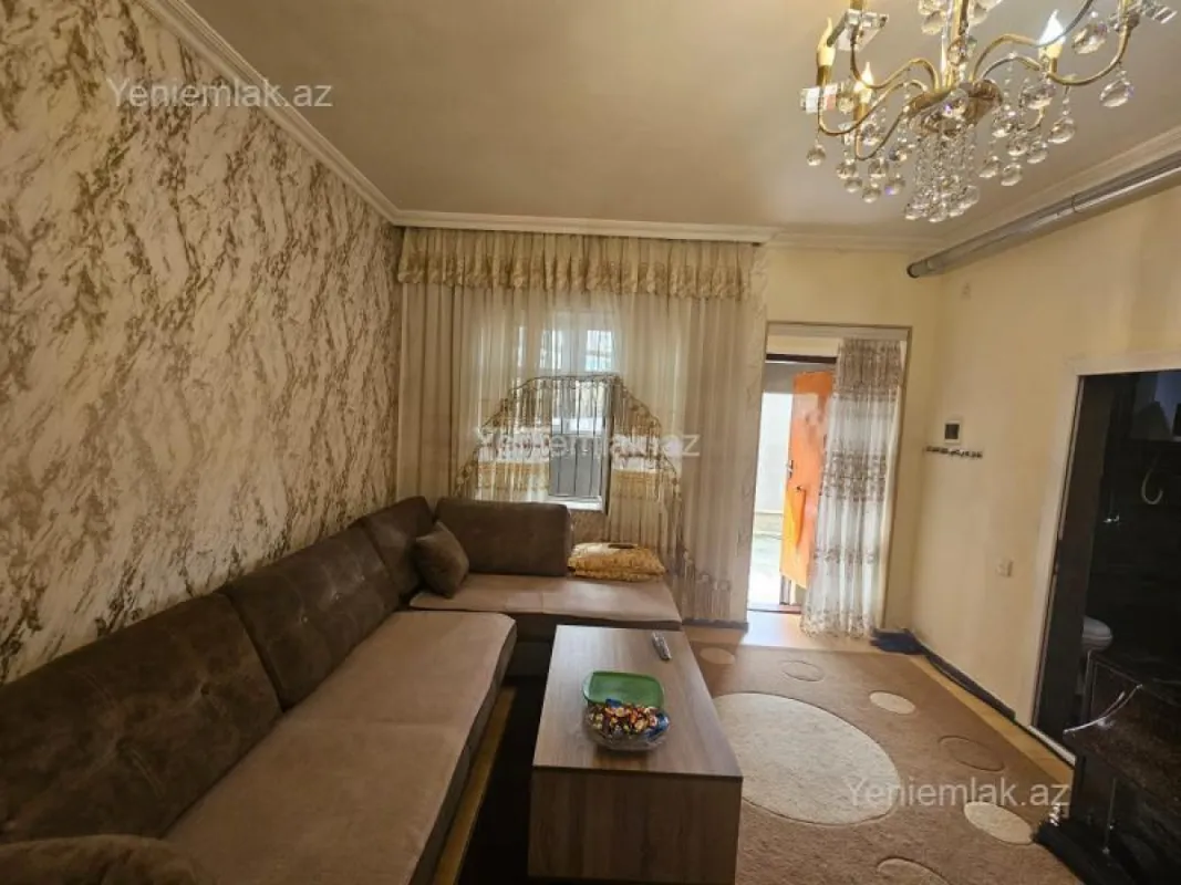 Satılır 2 otaqlı həyət evi 55 m²