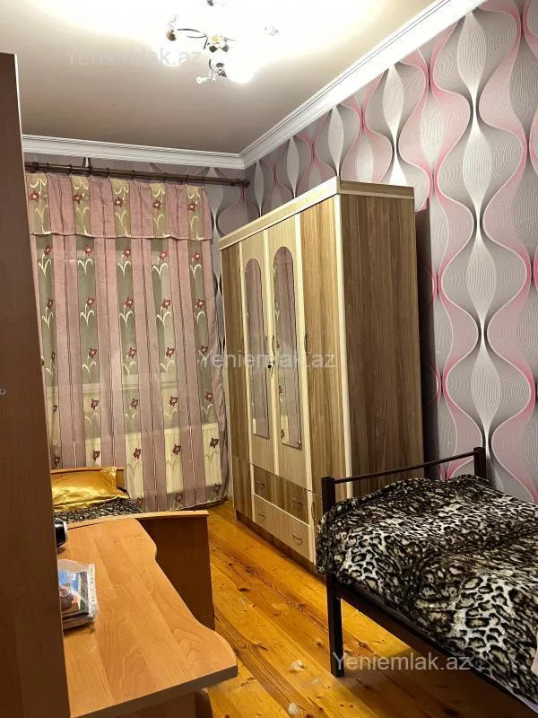 Satılır 4 otaqlı həyət evi 90 m²