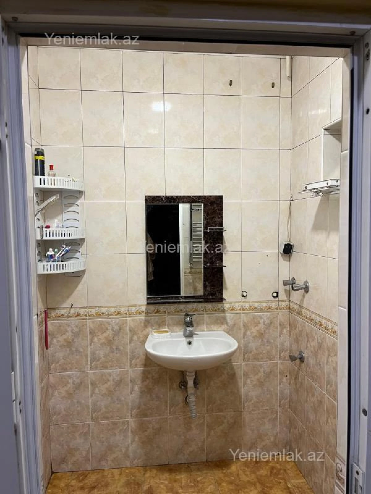 Satılır 4 otaqlı həyət evi 90 m²