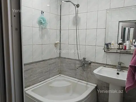 Satılır 2 otaqlı köhnə tikili 53 m² — Bakı, Xətai 2 otaq 53.00 m²