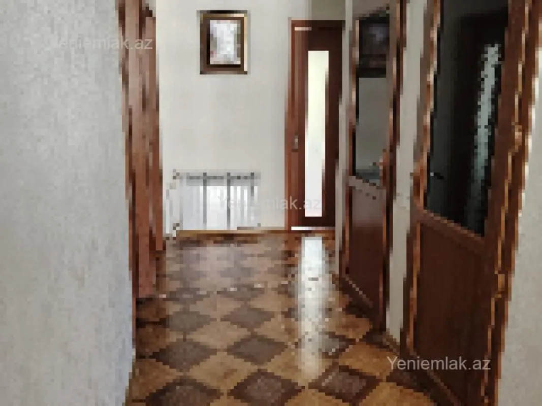 Satılır 4 otaqlı köhnə tikili 90 m²