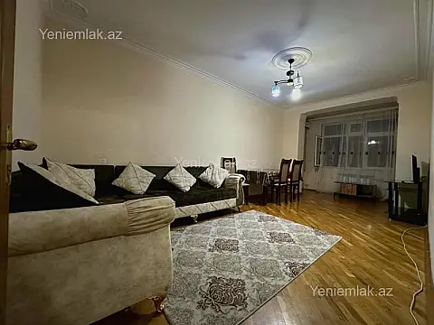 Satılır 3 otaqlı köhnə tikili 85 m² — Bakı, Nizami 3 otaq 85.00 m²