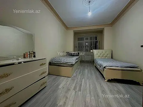 Satılır 3 otaqlı köhnə tikili 85 m²
