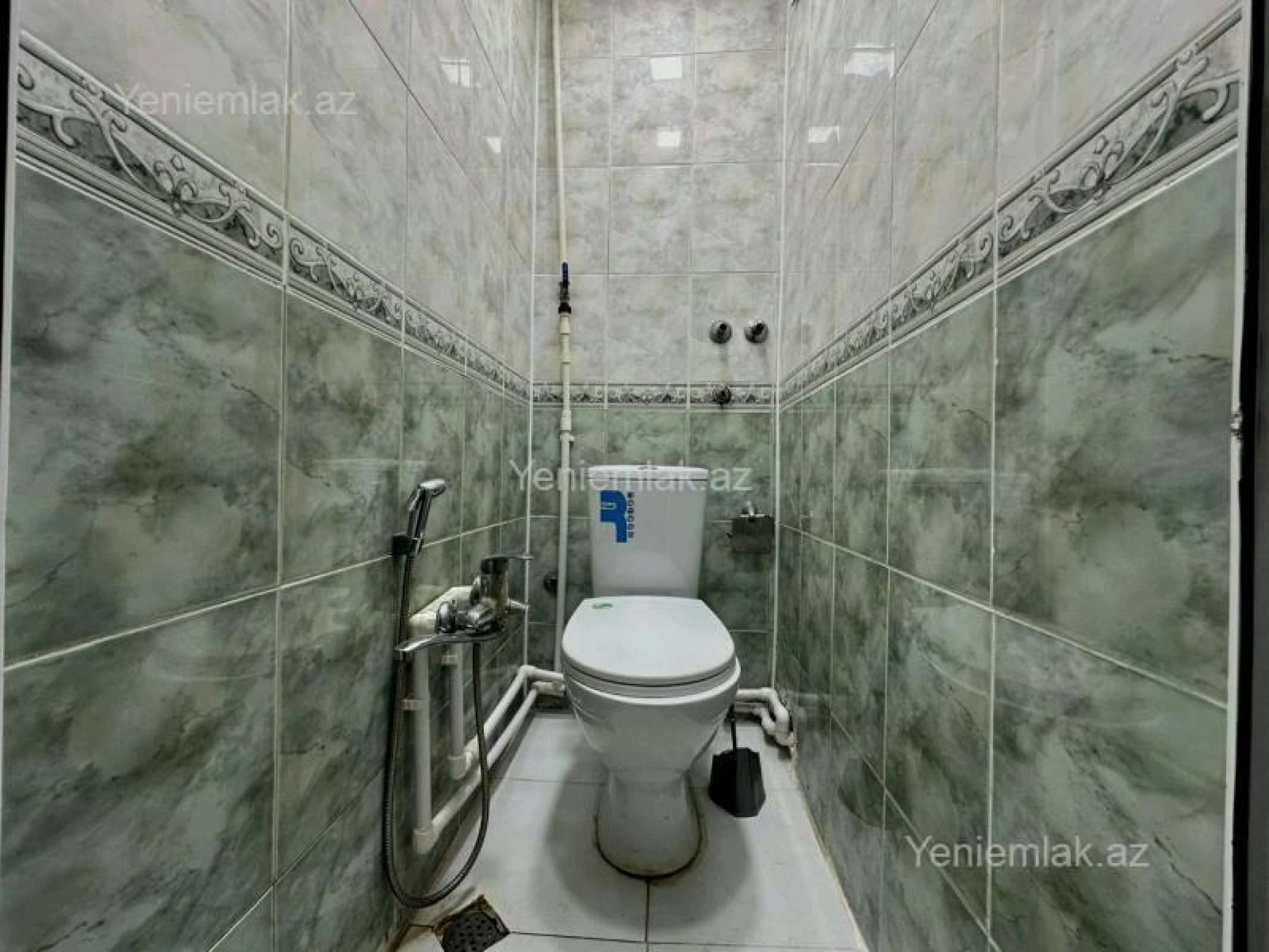 Satılır 3 otaqlı köhnə tikili 85 m²