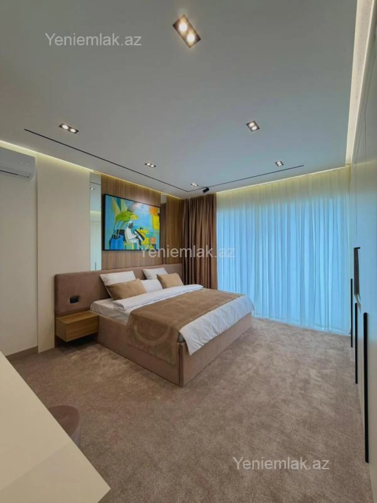 Satılır 4 otaqlı həyət evi 200 m²