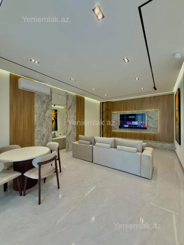 Satılır 4 otaqlı həyət evi 200 m²