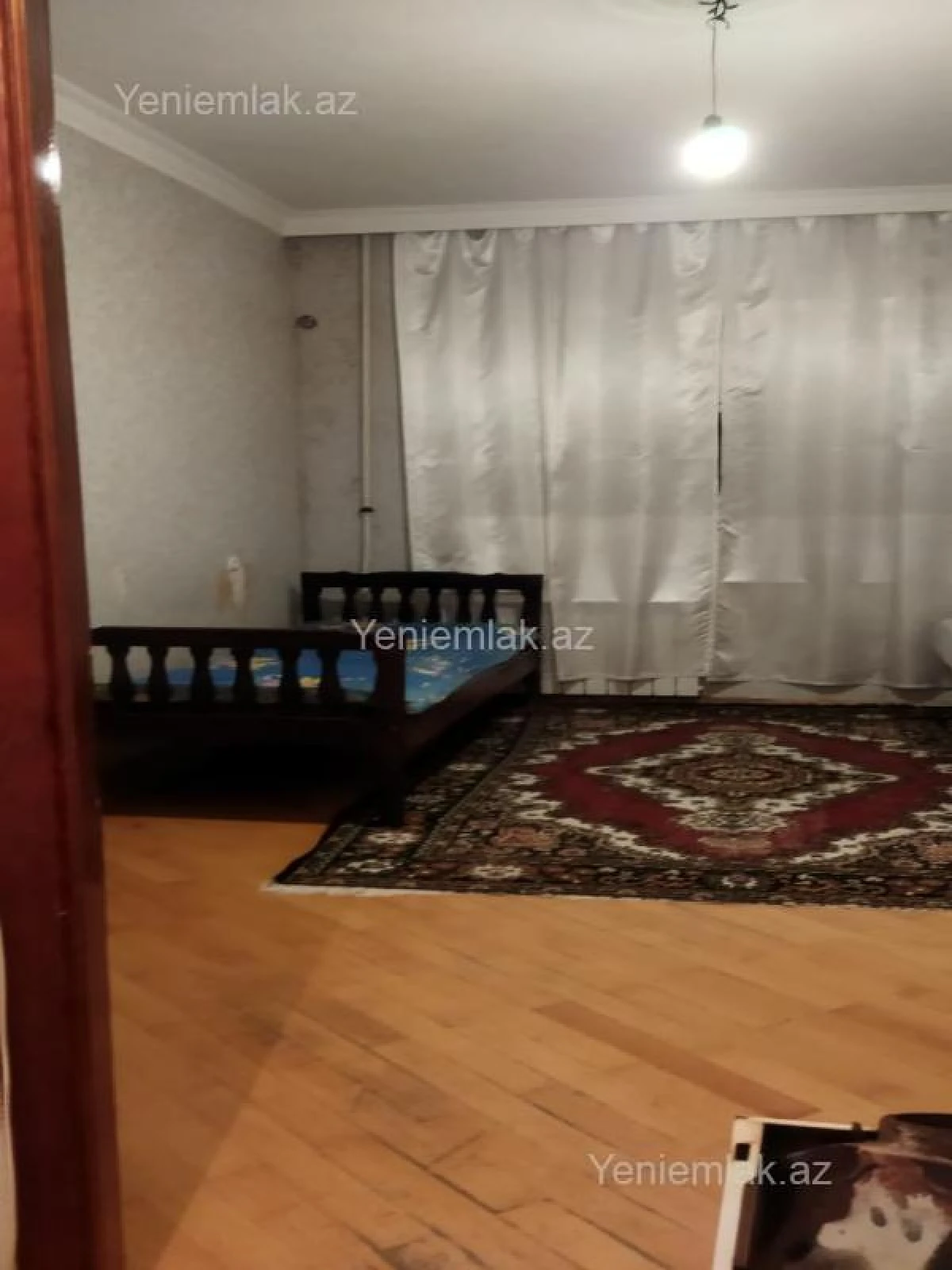 Satılır 3 otaqlı köhnə tikili 80 m²