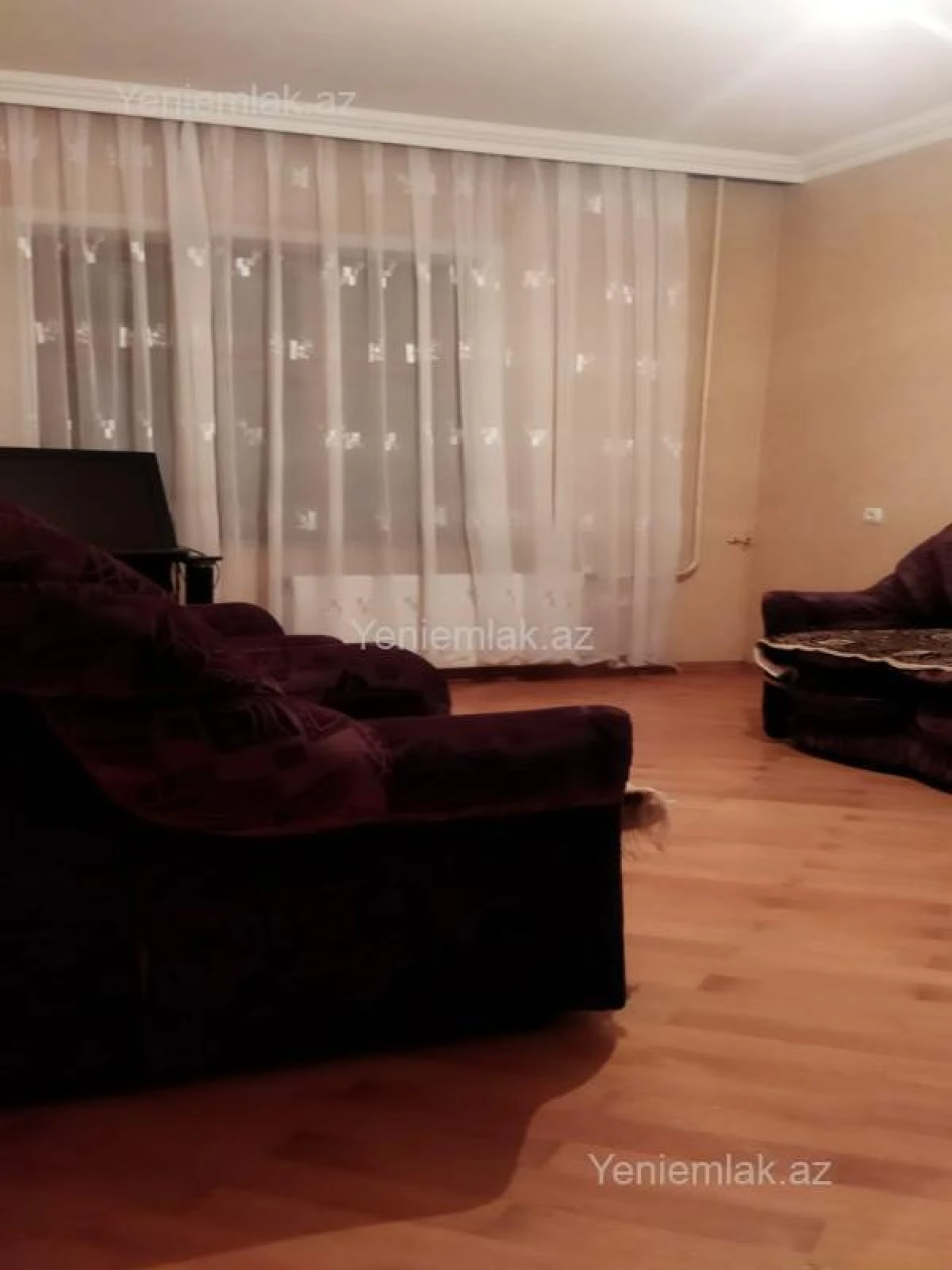 Satılır 3 otaqlı köhnə tikili 80 m²