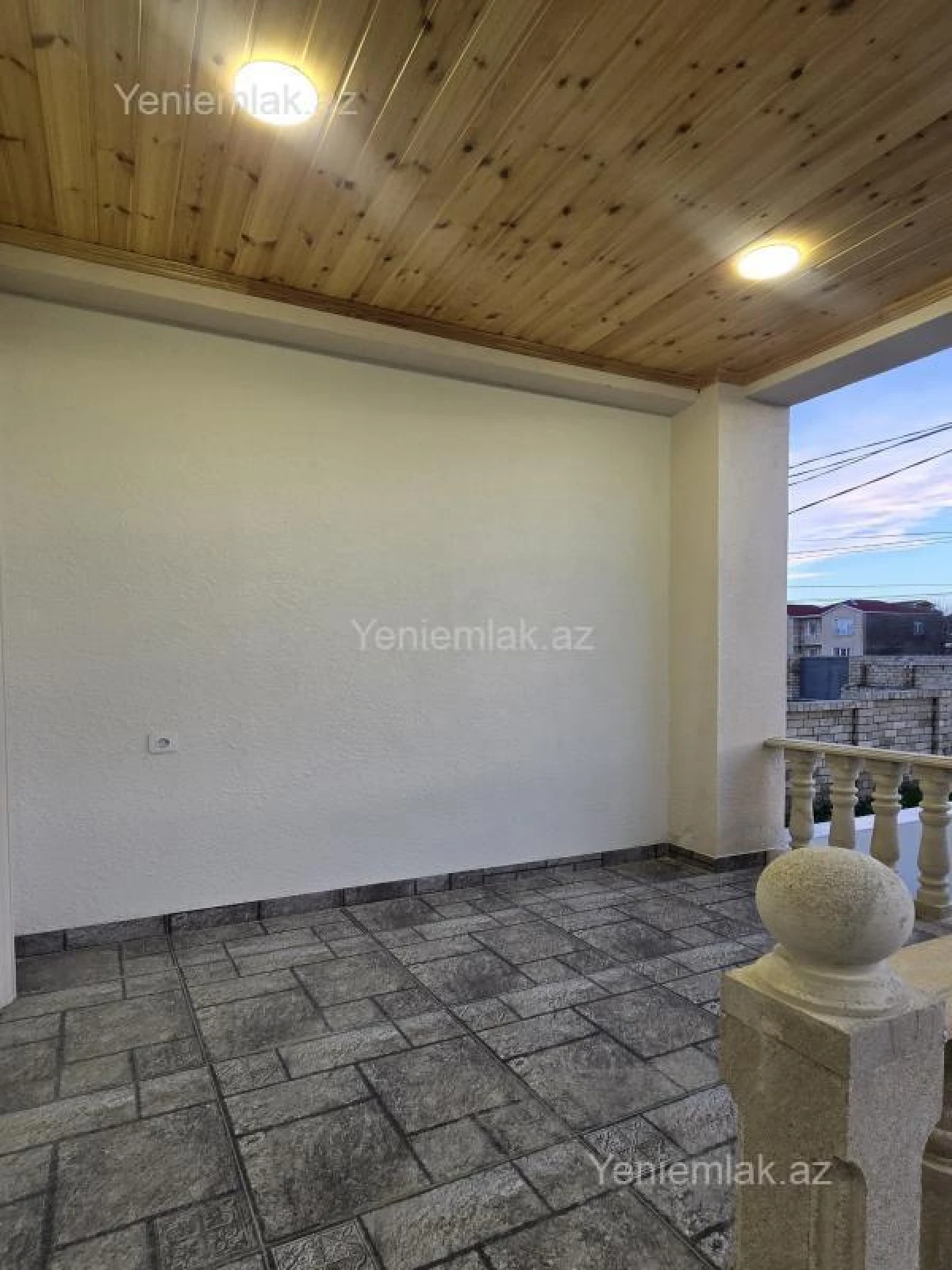 Satılır 4 otaqlı həyət evi 150 m²
