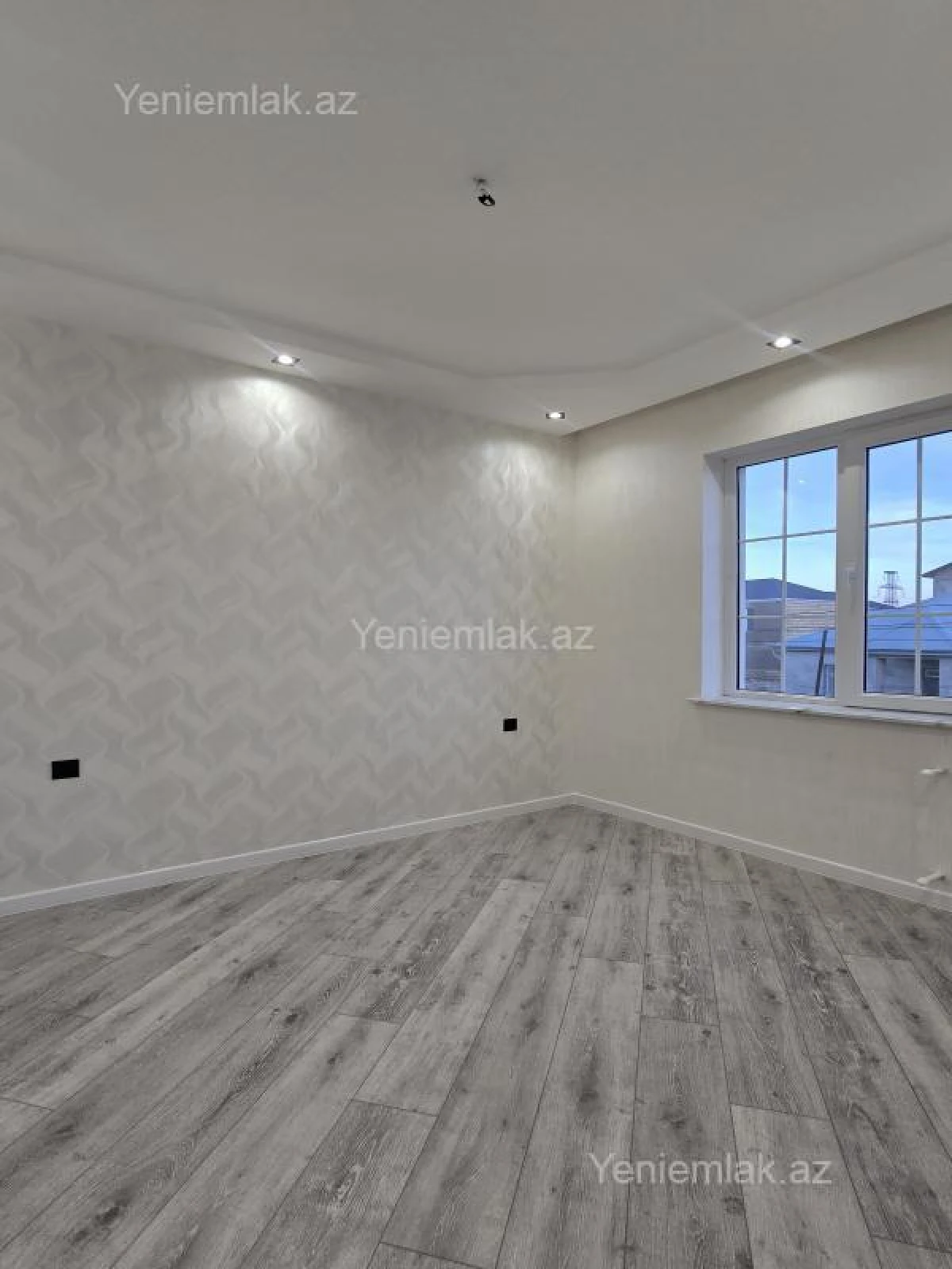 Satılır 4 otaqlı həyət evi 150 m²