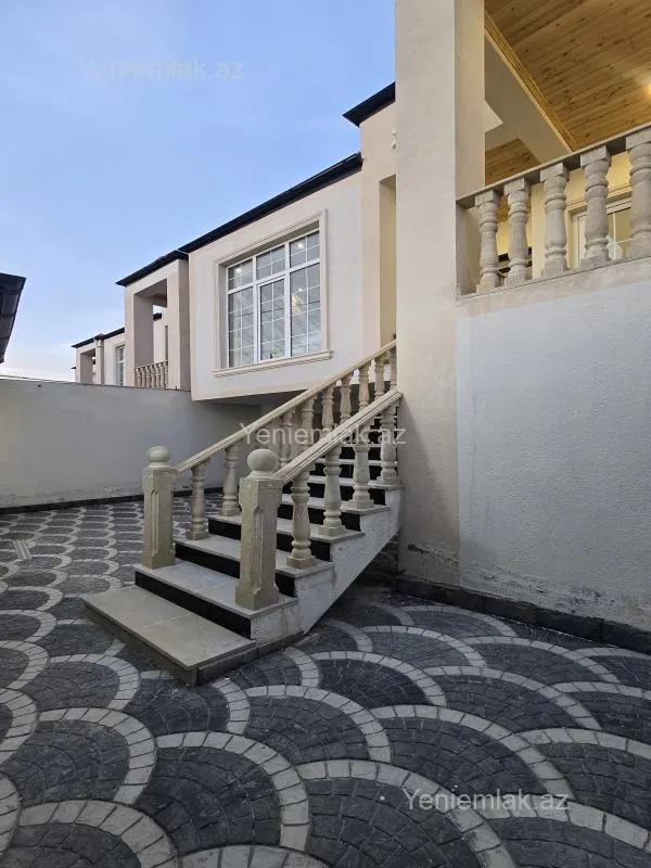 Satılır 4 otaqlı həyət evi 150 m²