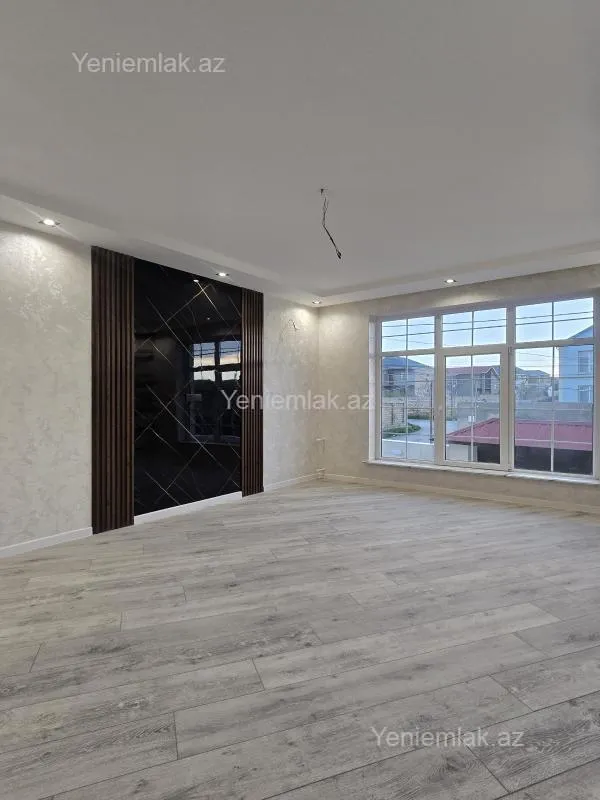 Satılır 4 otaqlı həyət evi 150 m²
