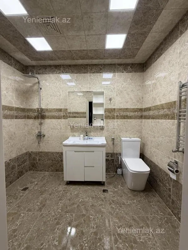 Satılır 2 otaqlı yeni tikili 83 m²