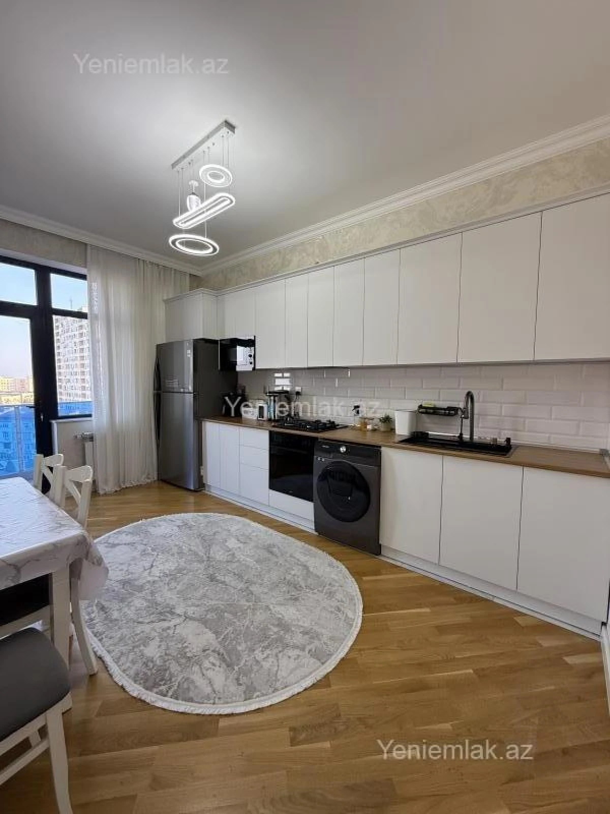 Satılır 2 otaqlı yeni tikili 83 m²