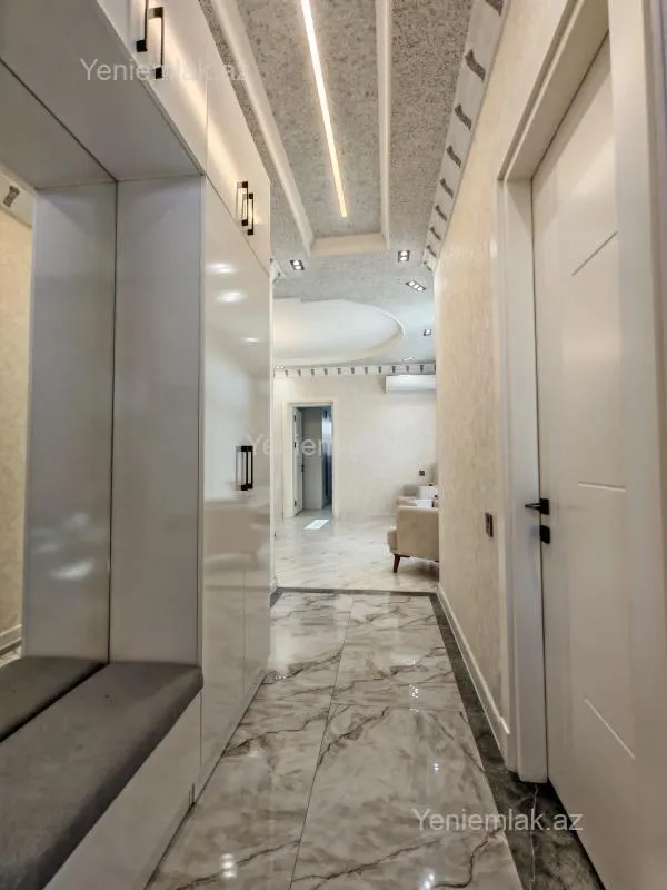 Satılır 3 otaqlı həyət evi 100 m²