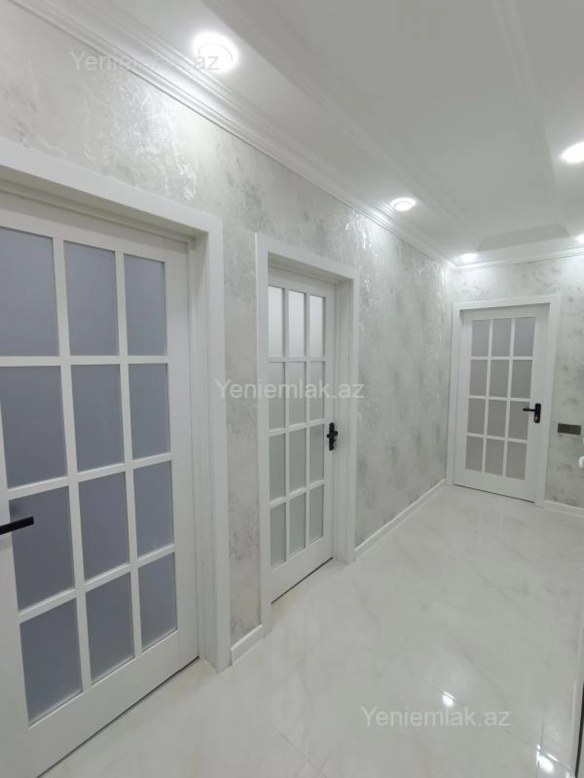 Satılır 3 otaqlı köhnə tikili 75 m²