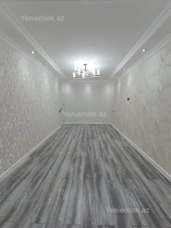 Satılır 3 otaqlı köhnə tikili 75 m²