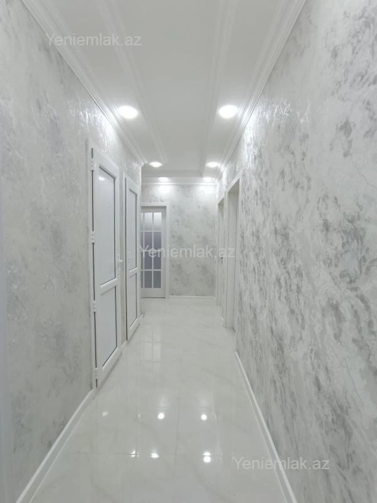 Satılır 3 otaqlı köhnə tikili 75 m²