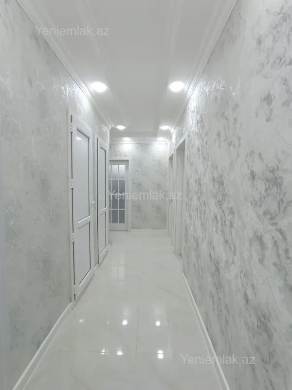 Satılır 3 otaqlı köhnə tikili 75 m²