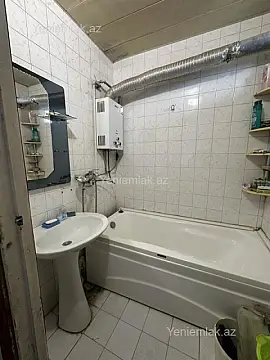 Satılır 2 otaqlı köhnə tikili 57 m²