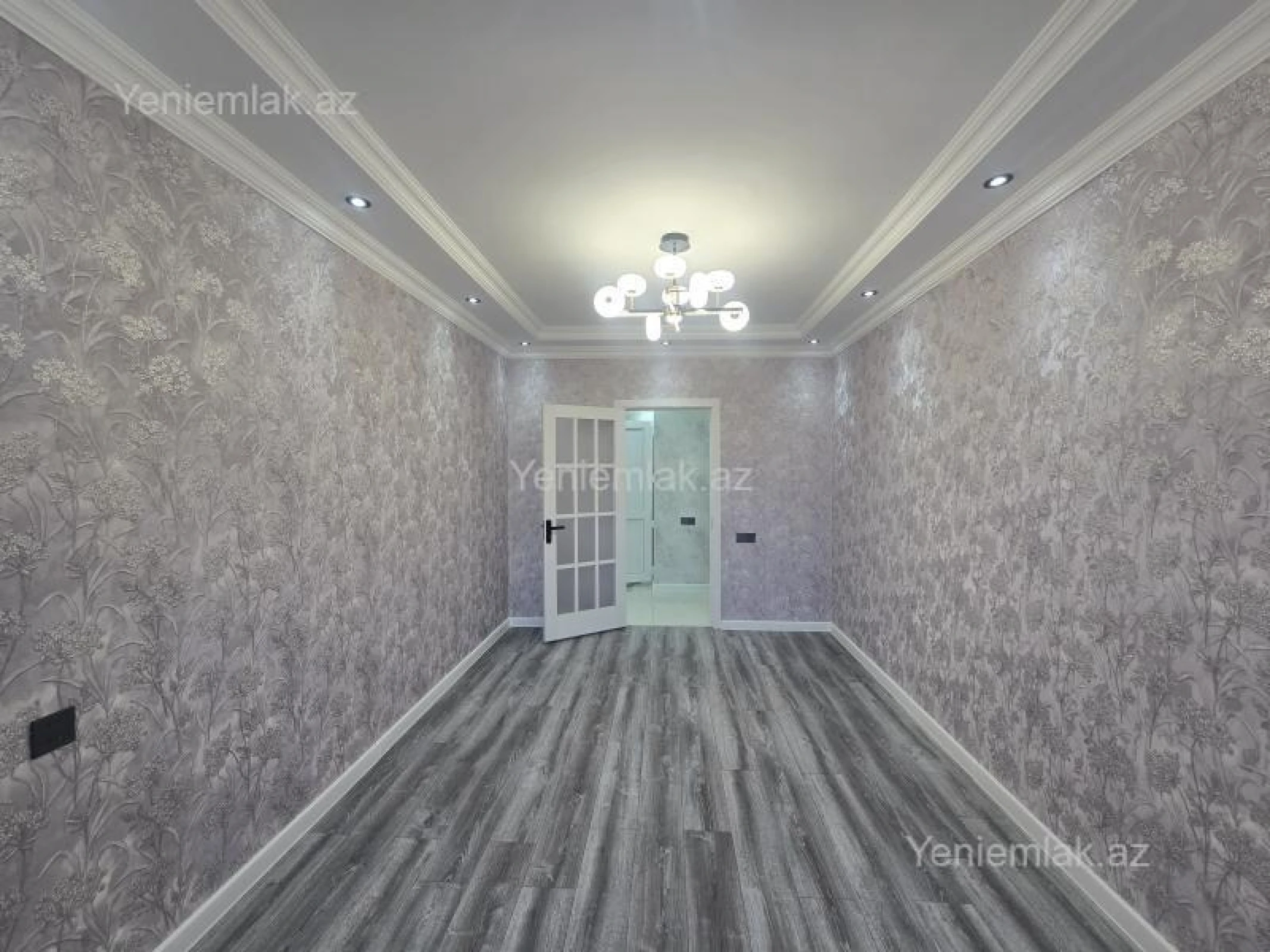 Satılır 3 otaqlı köhnə tikili 80 m²