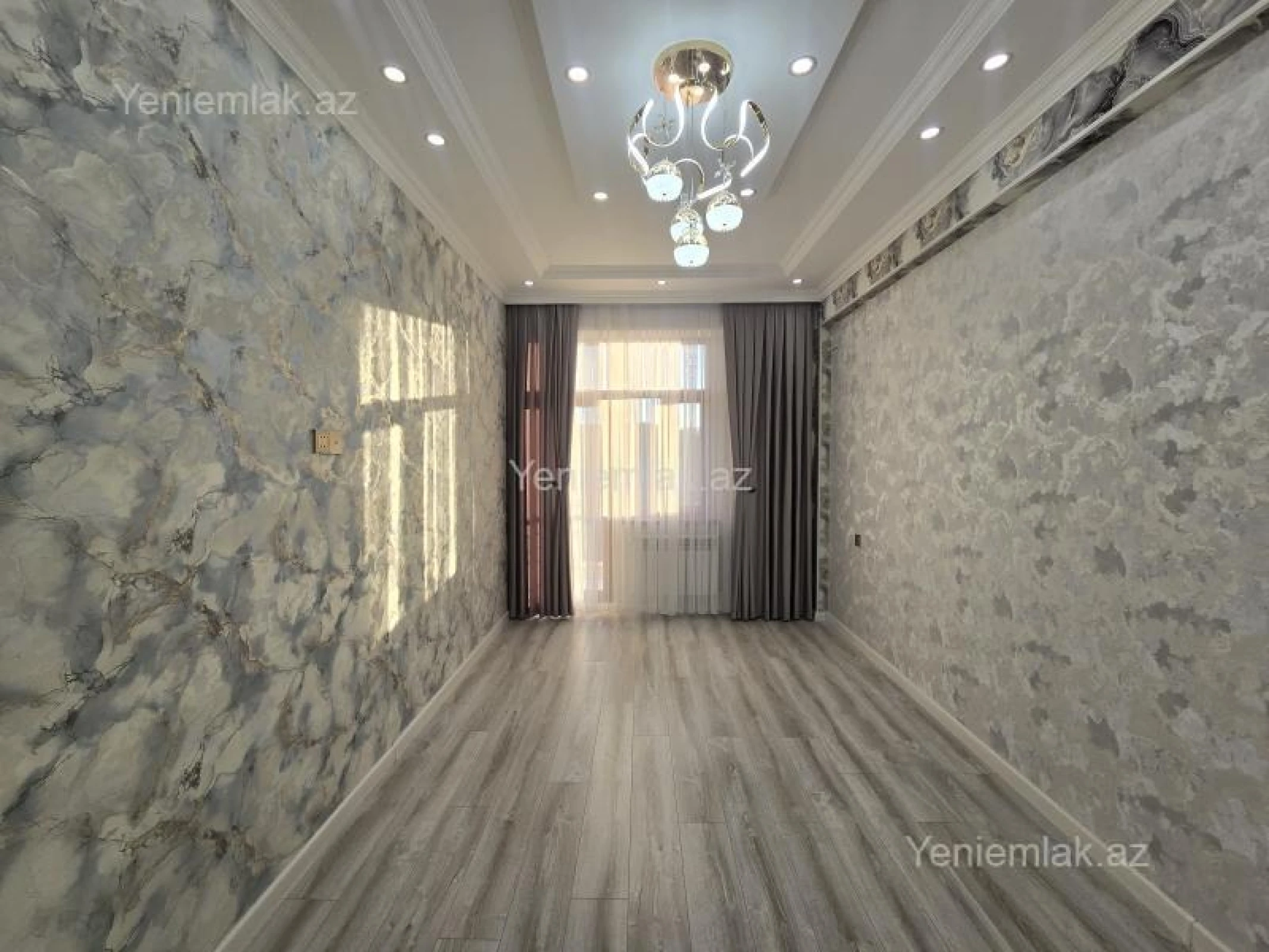 Satılır 2 otaqlı yeni tikili 70 m²