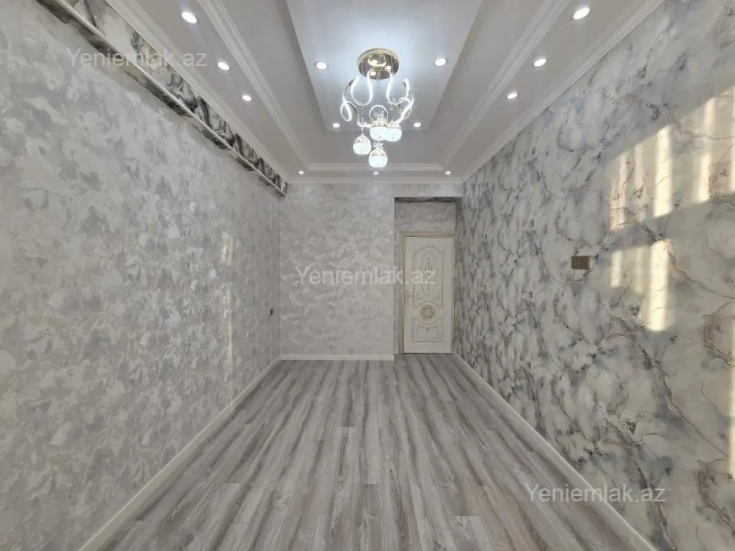 Satılır 2 otaqlı yeni tikili 70 m²