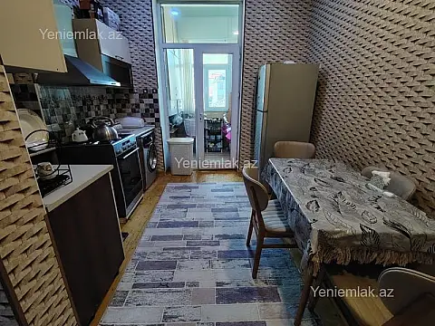 Satılır 3 otaqlı köhnə tikili 85 m²