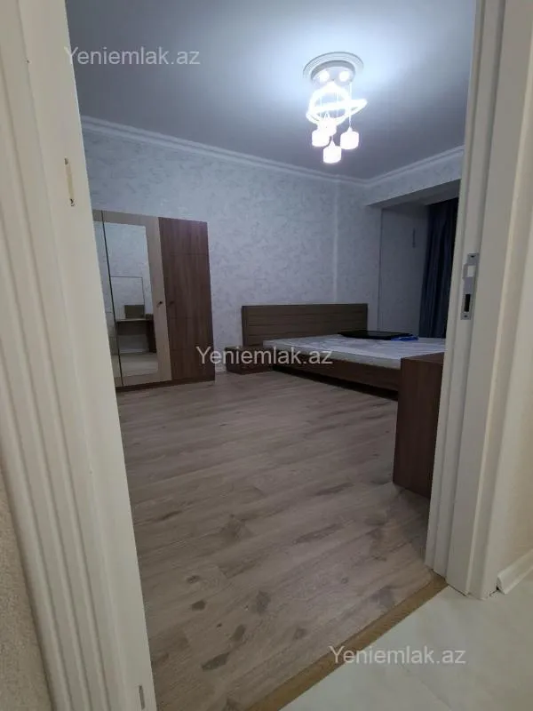 Satılır 3 otaqlı yeni tikili 90 m²