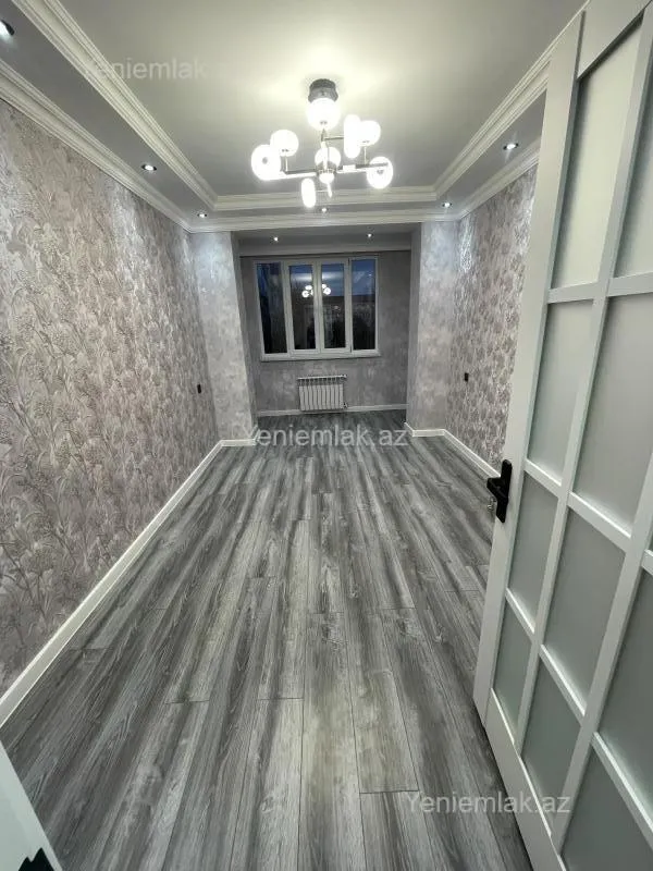 Satılır 3 otaqlı köhnə tikili 75 m²