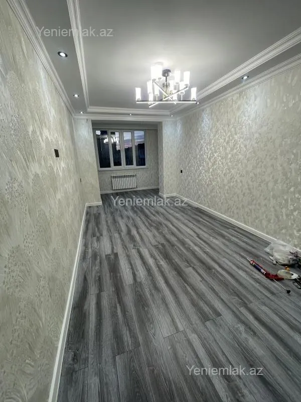 Satılır 3 otaqlı köhnə tikili 75 m²