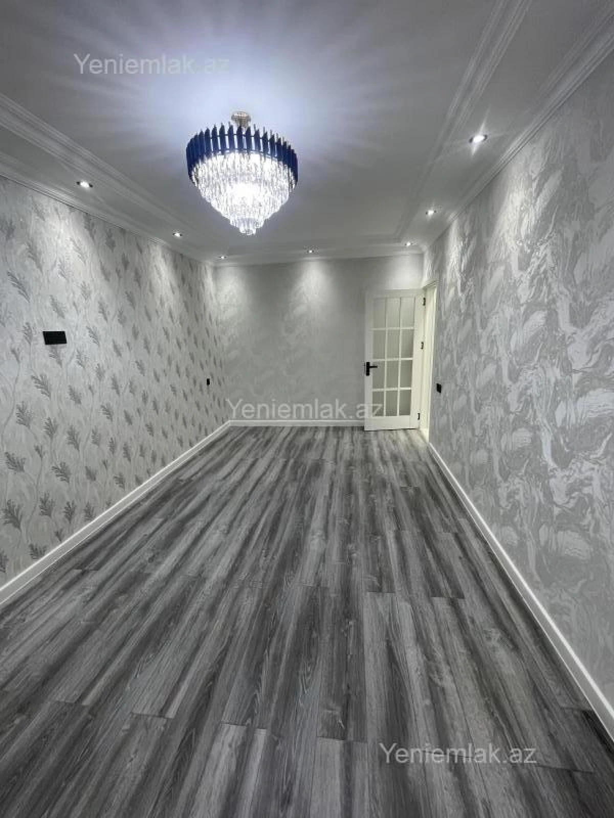 Satılır 3 otaqlı köhnə tikili 75 m²