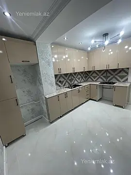 Satılır 3 otaqlı köhnə tikili 75 m²