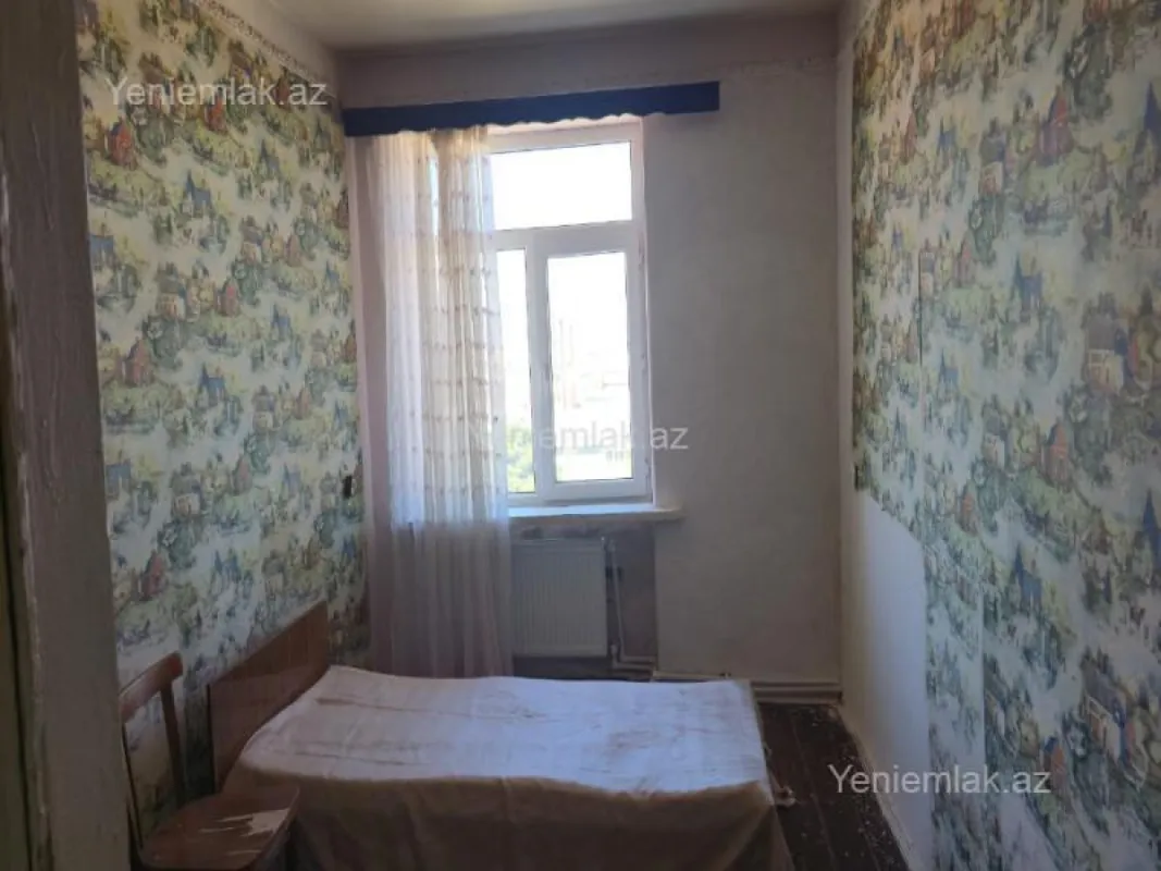 Satılır 3 otaqlı köhnə tikili 55 m²