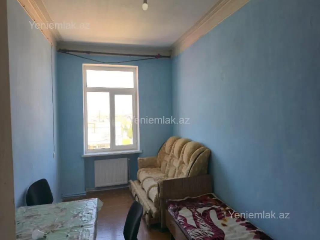 Satılır 3 otaqlı köhnə tikili 55 m²