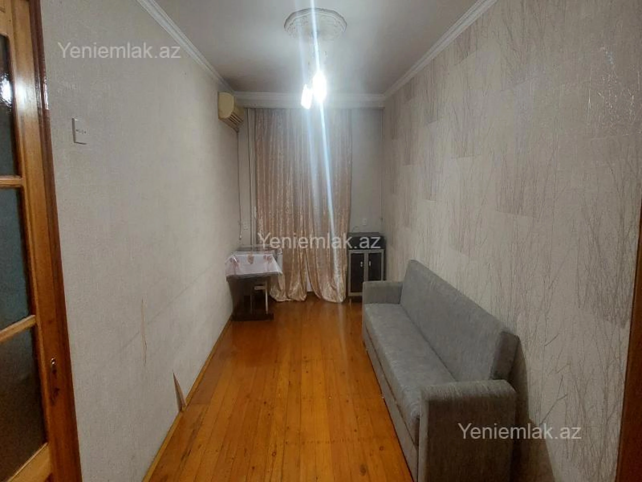 Satılır 2 otaqlı köhnə tikili 42 m²