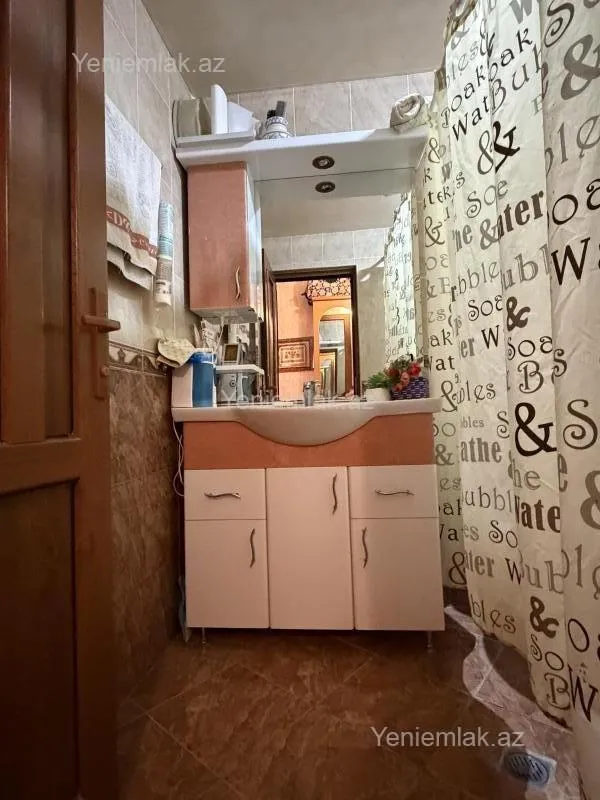 Satılır 3 otaqlı köhnə tikili 62 m²