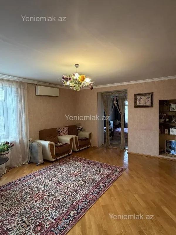 Satılır 3 otaqlı köhnə tikili 62 m²