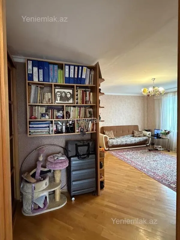 Satılır 3 otaqlı köhnə tikili 62 m²