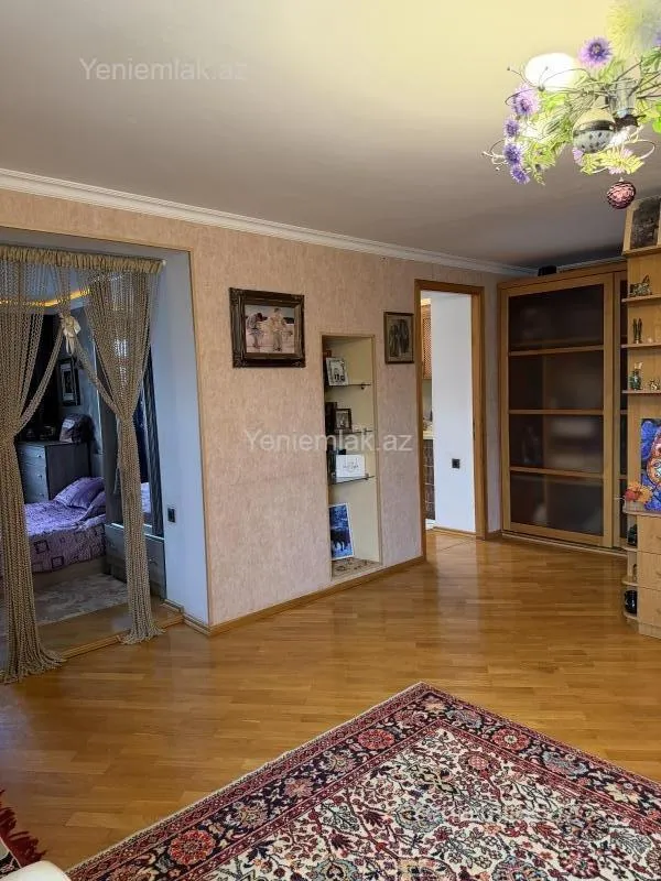 Satılır 3 otaqlı köhnə tikili 62 m²