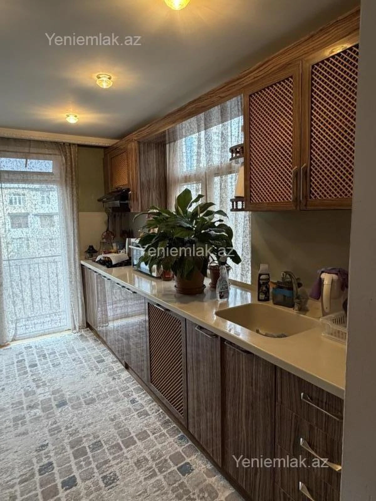 Satılır 3 otaqlı köhnə tikili 62 m²