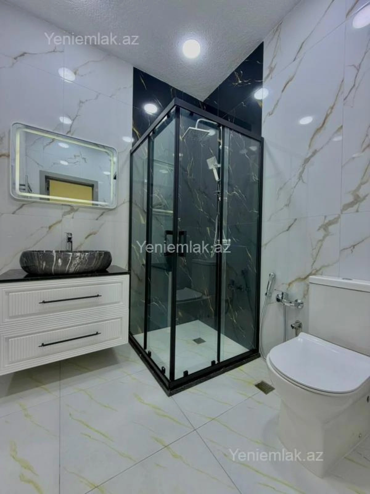 Satılır 4 otaqlı həyət evi 150 m²