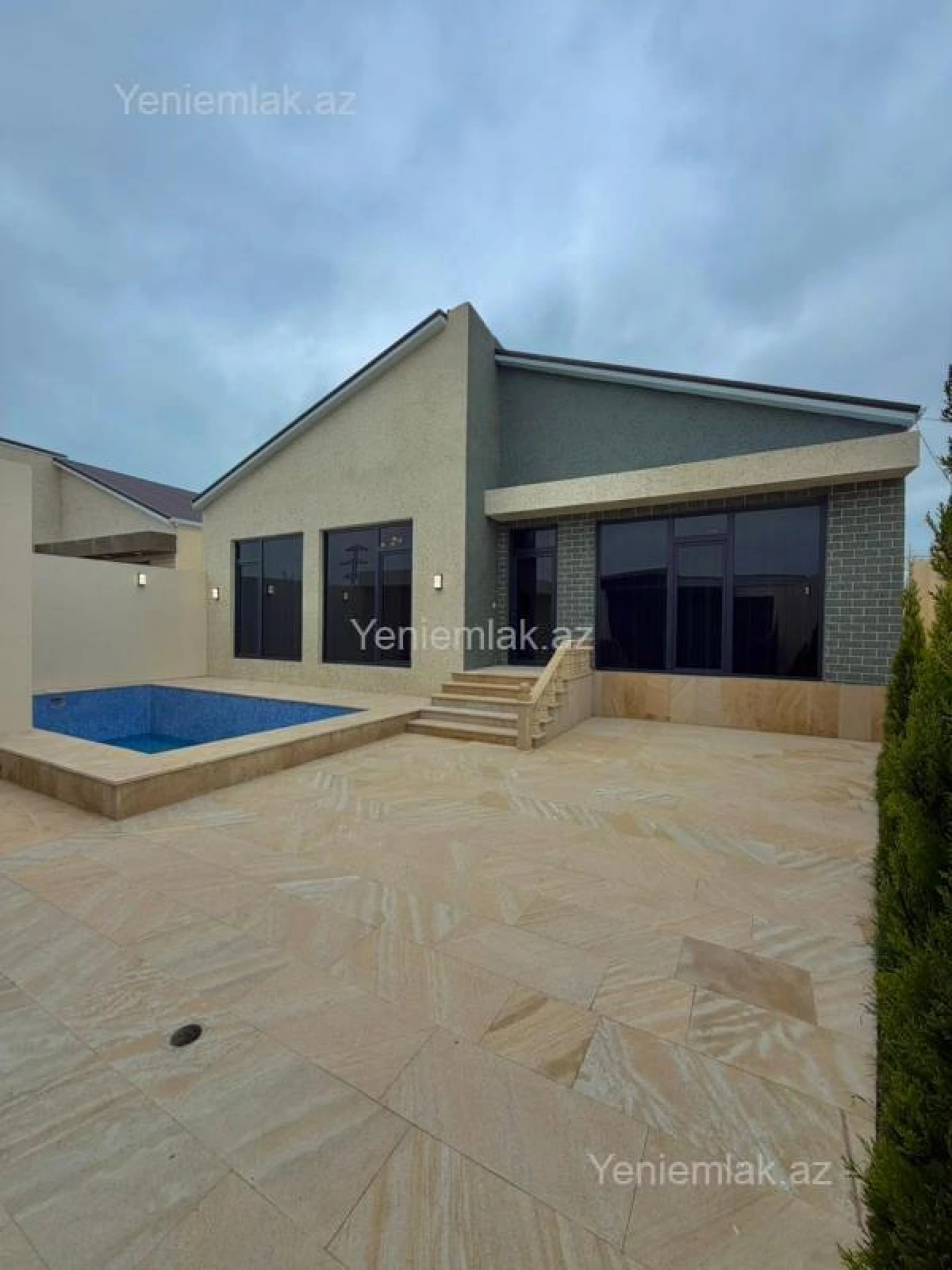 Satılır 4 otaqlı həyət evi 150 m²