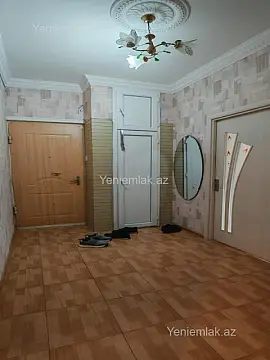 Satılır 3 otaqlı köhnə tikili 80 m²