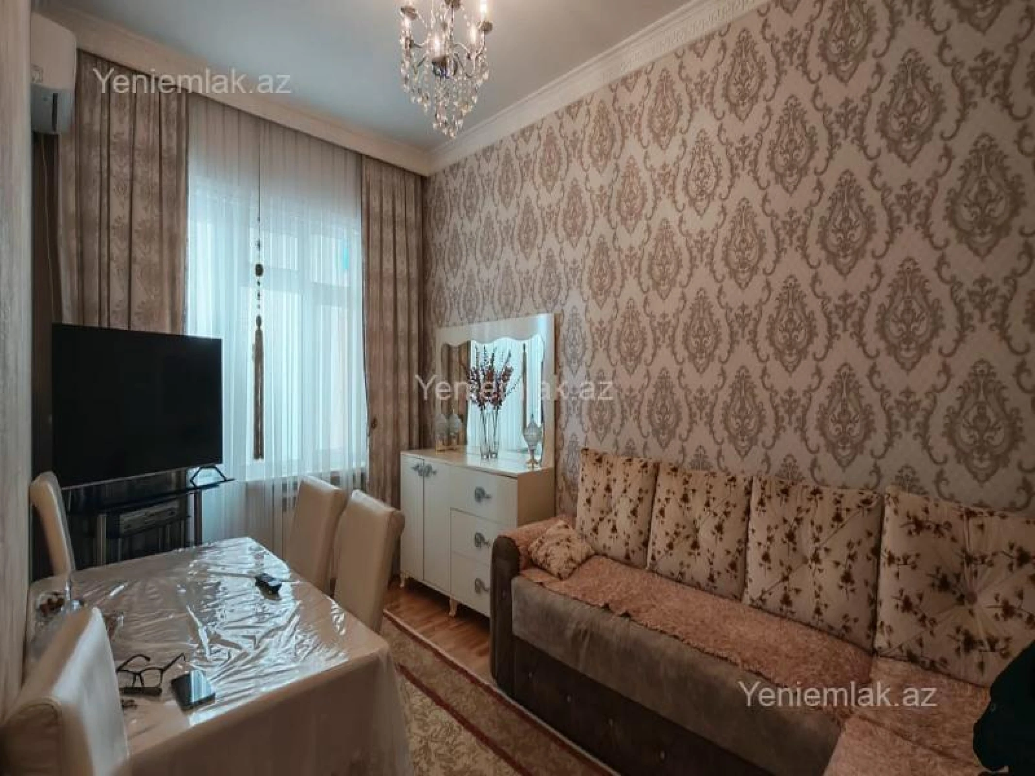 Satılır 3 otaqlı köhnə tikili 80 m²