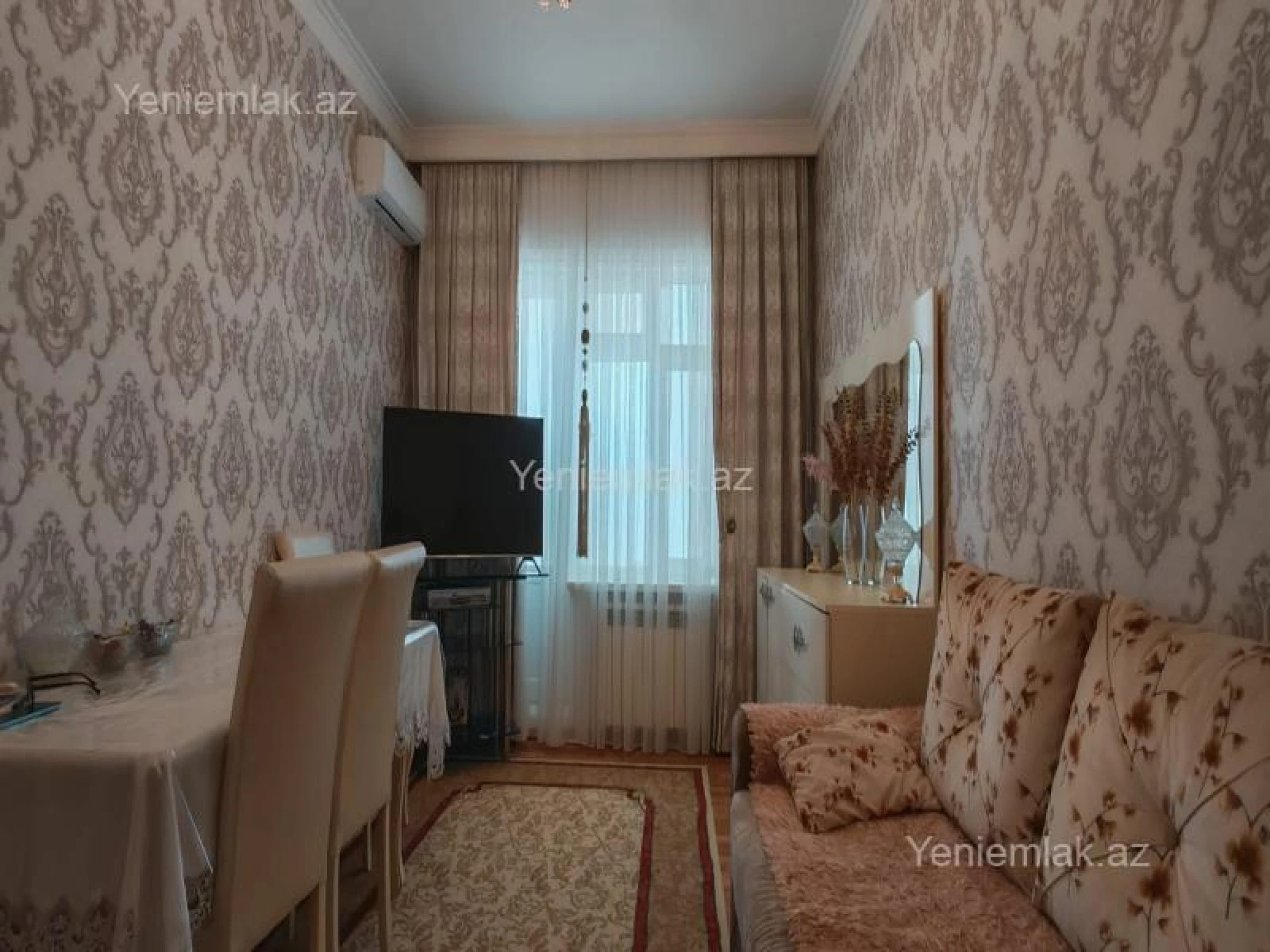 Satılır 3 otaqlı köhnə tikili 80 m²
