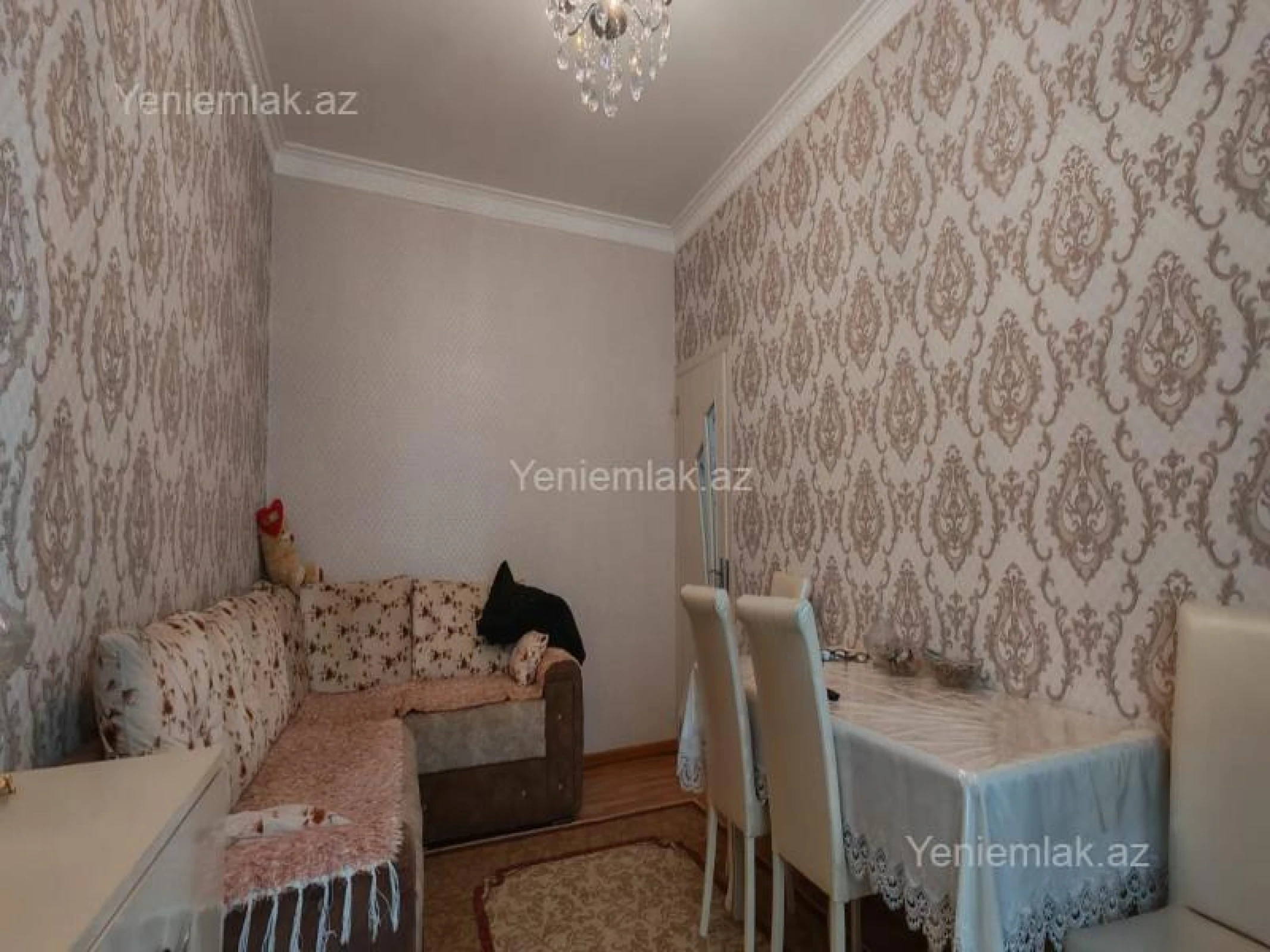 Satılır 3 otaqlı köhnə tikili 80 m²